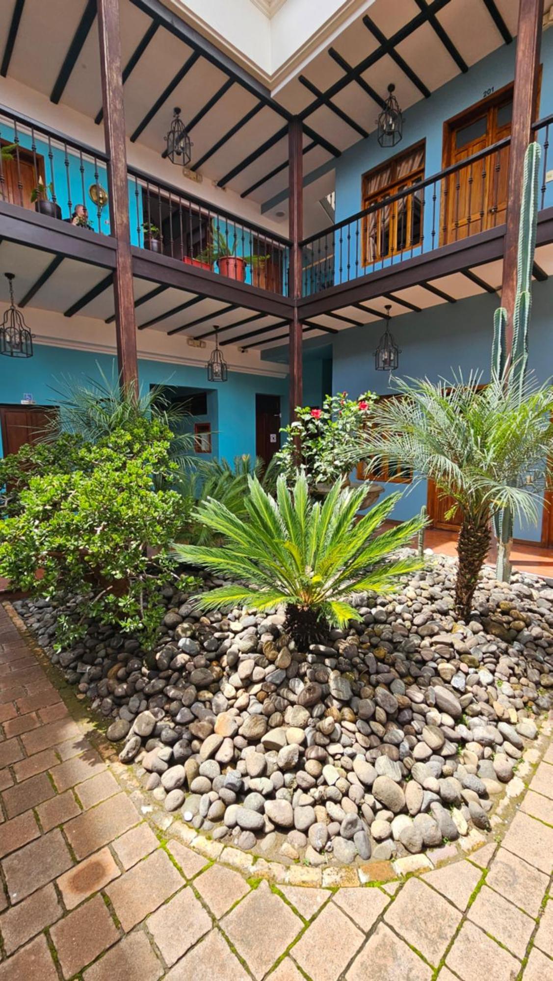 Casa Hibiscus Boutique *